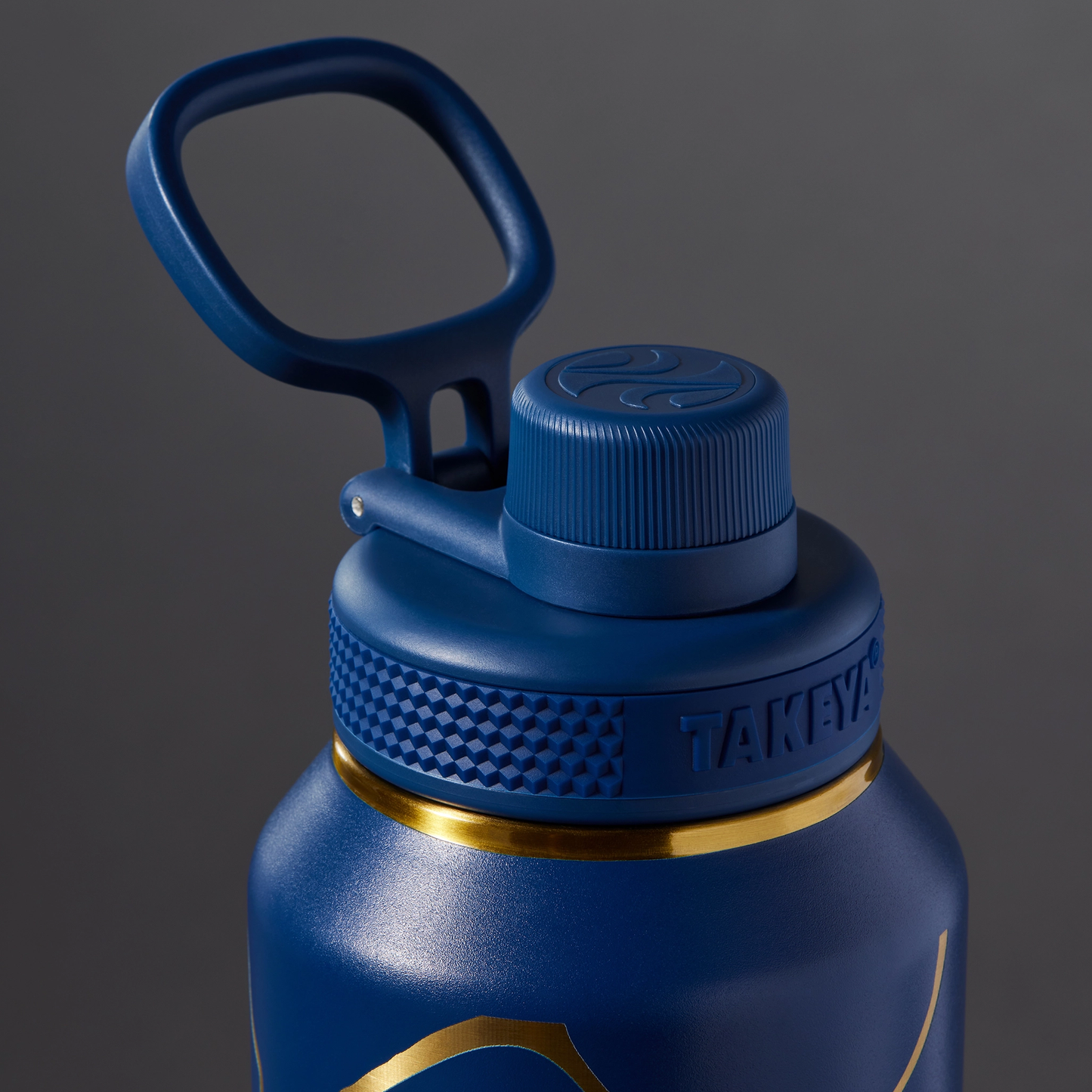 kintsugi-water-bottle-with-spout-lid-k5 51390-TK_HO25_Kintsugi_Takeya9266.png